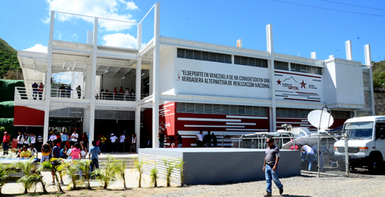 Jorge Rodríguez inaugura nuevo espacio para el deporte en Macarao