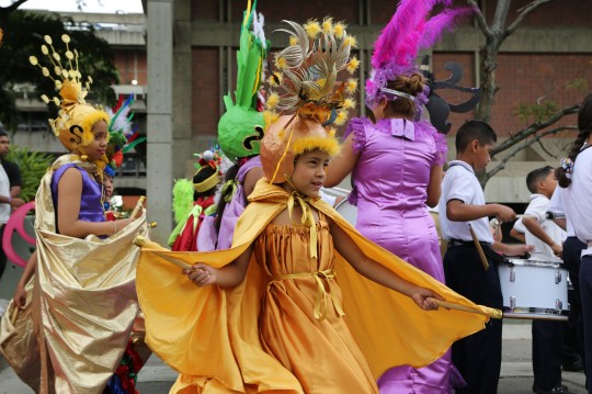 El grito de carnaval retumbó en Caracas