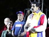 El pueblo patriótico festejó nueva victoria en la plaza Bolívar. 8 de diciembre de 2013