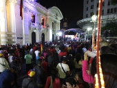 El pueblo patriótico festejó nueva victoria en la plaza Bolívar. 8 de diciembre de 2013