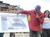 Jorge Rodríguez inspecciona Polideportivo de la parroquia El Valle. 20 de noviembre de 2013