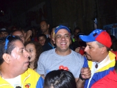 Jorge Rodríguez realizó casa por casa en Los Telares. 28 de noviembre de 2013